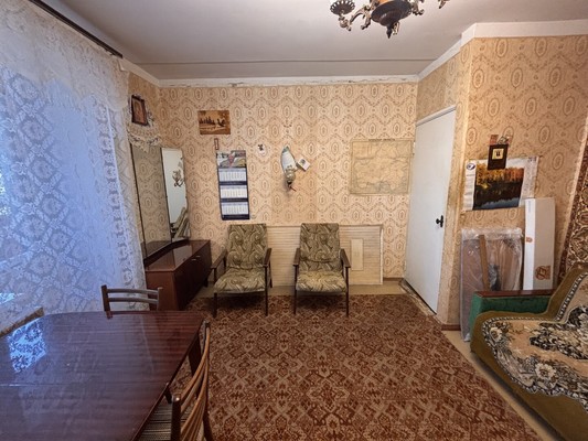Продам трехкомнатную (3-комн.) квартиру, Костычева ул, 1, Брянск г