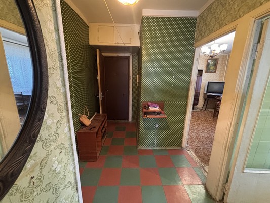 Продам трехкомнатную (3-комн.) квартиру, Костычева ул, 1, Брянск г