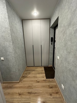 Продам однокомнатную (1-комн.) квартиру, Амурская ул, 94, Южно-Сахалинск г