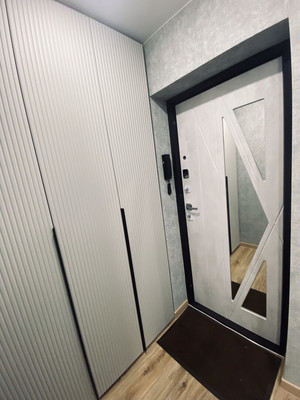 Продам однокомнатную (1-комн.) квартиру, Амурская ул, 94, Южно-Сахалинск г