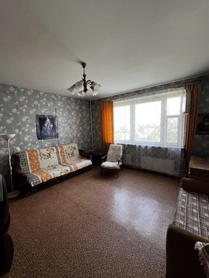 Продам двухкомнатную (2-комн.) квартиру, Волжский б-р, 8кк2, Москва г