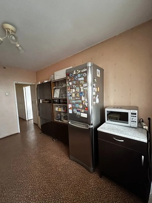Продам двухкомнатную (2-комн.) квартиру, Волжский б-р, 8кк2, Москва г