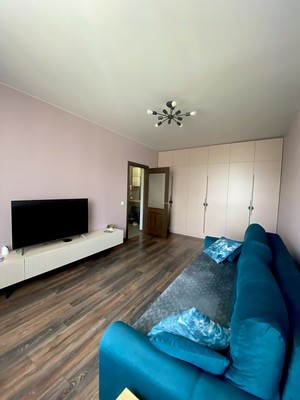 Продам однокомнатную (1-комн.) квартиру, Тюменский проезд, 3к8, Москва г