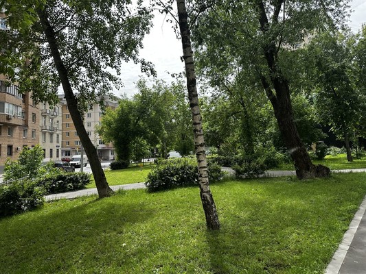 Продам двухкомнатную (2-комн.) квартиру, Доброслободская ул, 12, Москва г
