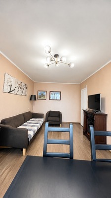 Продам трехкомнатную (3-комн.) квартиру, Мира пр-кт, 239в, Южно-Сахалинск г
