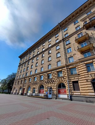 Продам комнату в 4-комн. квартире, Стачек пр-кт, 77А, Санкт-Петербург г