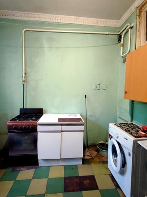 Продам комнату в 4-комн. квартире, Стачек пр-кт, 77А, Санкт-Петербург г