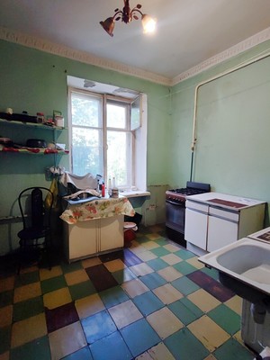 Продам комнату в 4-комн. квартире, Стачек пр-кт, 77А, Санкт-Петербург г