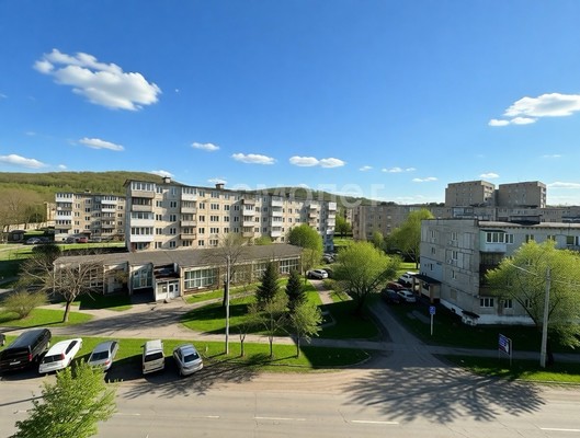 Продам двухкомнатную (2-комн.) квартиру, Усатого ул, 9, Фокино г