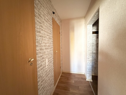 Продам трехкомнатную (3-комн.) квартиру, 1-й Рупасовский пер, 17а, Мытищи г