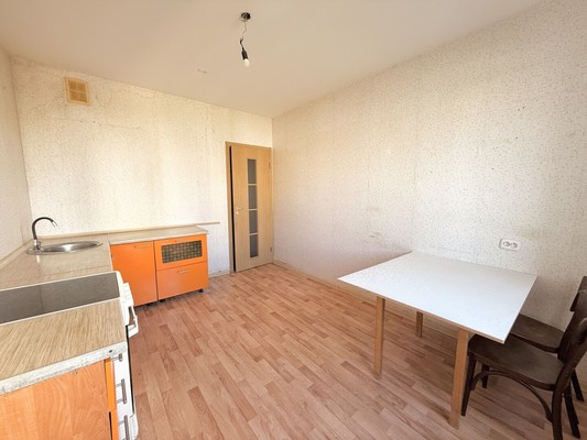 Продам трехкомнатную (3-комн.) квартиру, 1-й Рупасовский пер, 17а, Мытищи г