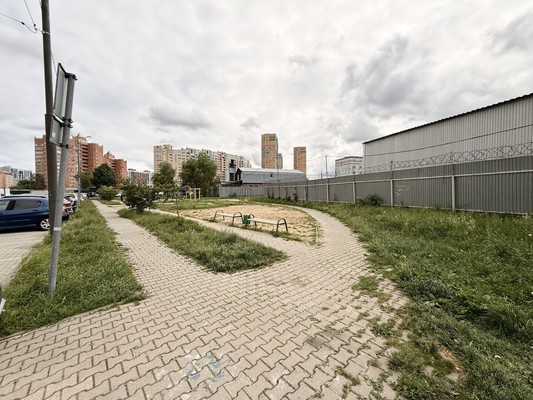 Продам трехкомнатную (3-комн.) квартиру, 1-й Рупасовский пер, 17а, Мытищи г