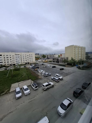 Продам трехкомнатную (3-комн.) квартиру, Комсомольская ул, 36Б, Долинск г