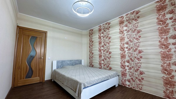 Продам двухкомнатную (2-комн.) квартиру, Больничная ул, 36А, Южно-Сахалинск г