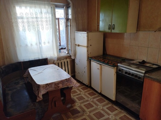 Продам однокомнатную (1-комн.) квартиру, Тульская ул, 136к2, Алексин г