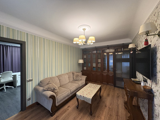 Продам двухкомнатную (2-комн.) квартиру, Коммунистический пр-кт, 38к1, Ростов-на-Дону г