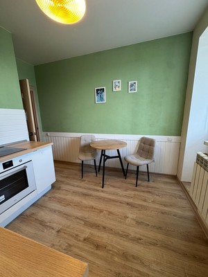 Продам двухкомнатную (2-комн.) квартиру, Заводская ул, 22, Ростов-на-Дону г