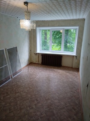 Продам двухкомнатную (2-комн.) квартиру, Революции ул, 3а, Алексин г