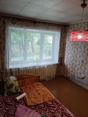Продам двухкомнатную (2-комн.) квартиру, Революции ул, 3а, Алексин г
