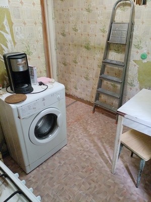 Продам двухкомнатную (2-комн.) квартиру, Революции ул, 3а, Алексин г