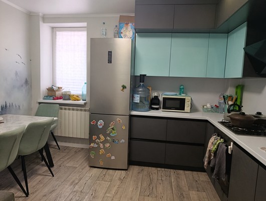 Продам двухкомнатную (2-комн.) квартиру, Толстого ул, 6, Симферополь г