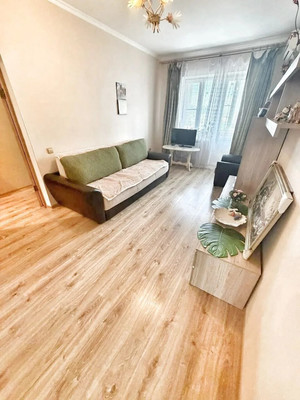 Продам однокомнатную (1-комн.) квартиру, Ленинский пер, 14, Краснодар г