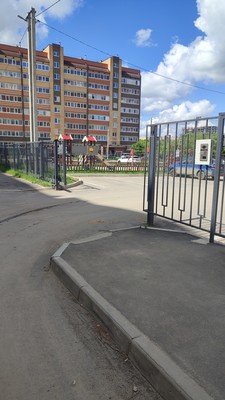 Продам однокомнатную (1-комн.) квартиру, Интернатская ул, 5, Семеновка с