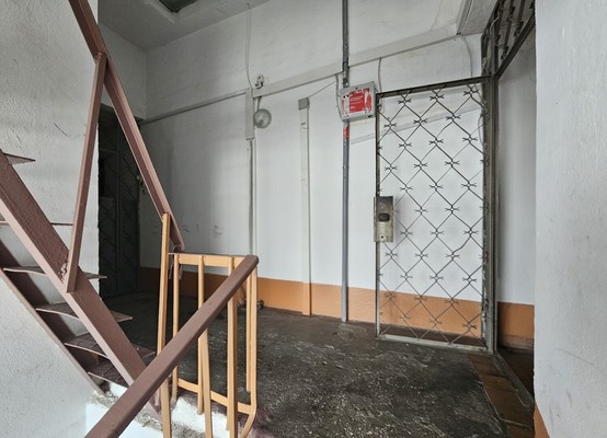 Продам двухкомнатную (2-комн.) квартиру, Дзержинского ул, 150, Новороссийск г