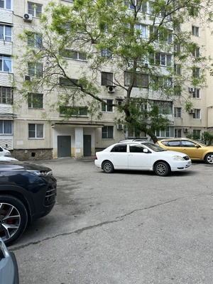 Продам двухкомнатную (2-комн.) квартиру, Малоземельская ул, 3, Новороссийск г