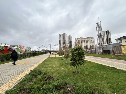 Продам двухкомнатную (2-комн.) квартиру, Крымской весны ул, 5к7, Мирное с