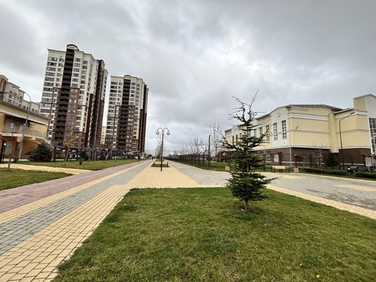 Продам двухкомнатную (2-комн.) квартиру, Крымской весны ул, 5к7, Мирное с