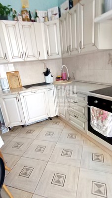 Продам двухкомнатную (2-комн.) квартиру, Ясная ул, 8, Апрелевка г