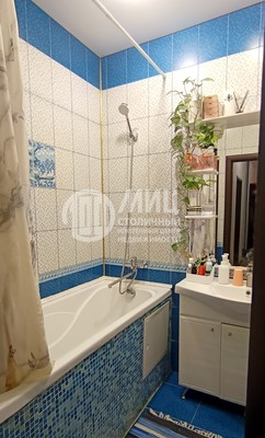 Продам двухкомнатную (2-комн.) квартиру, Ясная ул, 8, Апрелевка г