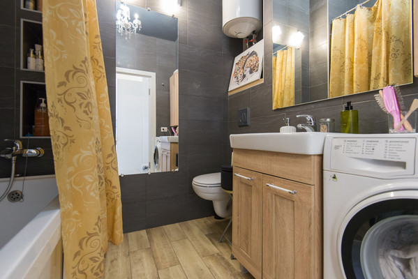 Продам однокомнатную (1-комн.) квартиру, Доломановский пер, 118, Ростов-на-Дону г