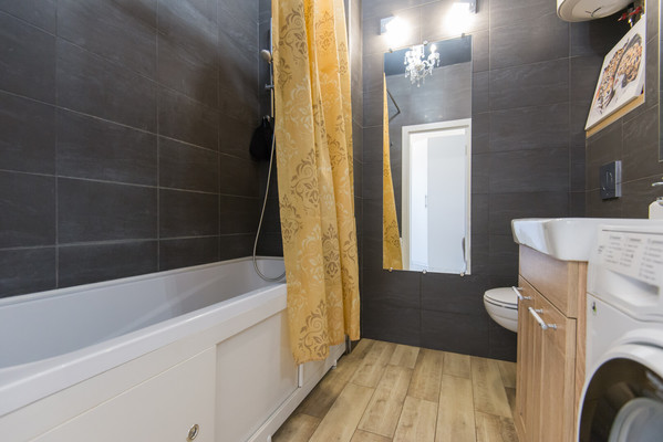 Продам однокомнатную (1-комн.) квартиру, Доломановский пер, 118, Ростов-на-Дону г