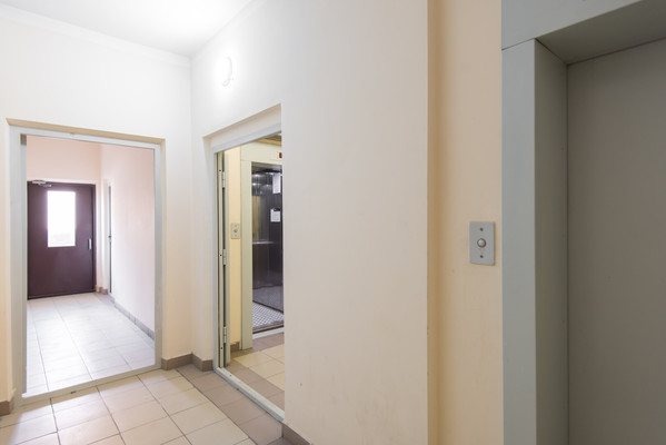 Продам однокомнатную (1-комн.) квартиру, Доломановский пер, 118, Ростов-на-Дону г