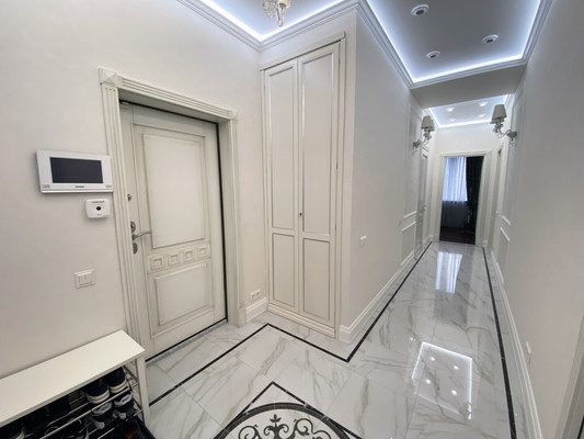 Сдам трехкомнатную (3-комн.) квартиру, Веерная ул, 6, Москва г