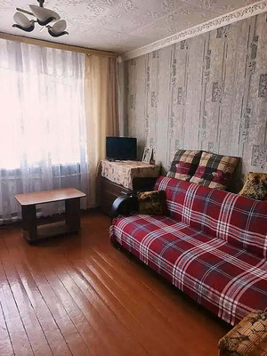 Продам двухкомнатную (2-комн.) квартиру, Островского ул, 10, Малаховка рп