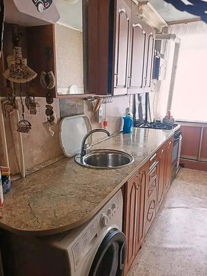 Продам двухкомнатную (2-комн.) квартиру, Островского ул, 10, Малаховка рп