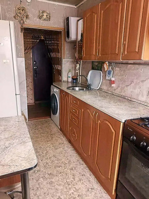 Продам двухкомнатную (2-комн.) квартиру, Островского ул, 10, Малаховка рп