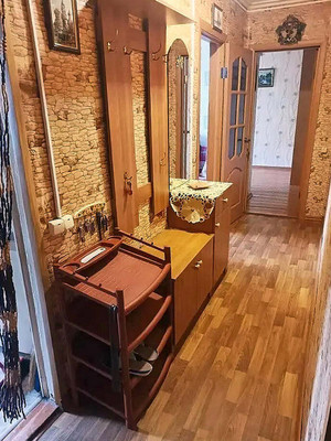 Продам двухкомнатную (2-комн.) квартиру, Островского ул, 10, Малаховка рп