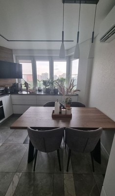 Продам многокомнатную квартиру, Лавриненко ул, 13к2, Москва г
