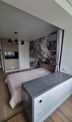 Продам многокомнатную квартиру, Лавриненко ул, 13к2, Москва г
