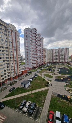 Продам многокомнатную квартиру, Лавриненко ул, 13к2, Москва г