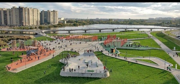 Продам многокомнатную квартиру, Лавриненко ул, 13к2, Москва г