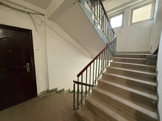 Продам трехкомнатную (3-комн.) квартиру, Маршала Жукова ул, 3, Симферополь г