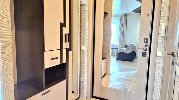 Продам однокомнатную (1-комн.) квартиру, Пушкинское ш, 13к1, Гатчина г