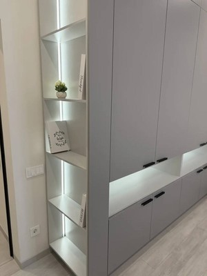 Продам однокомнатную (1-комн.) квартиру, Грибоедова ул, 7, Симферополь г