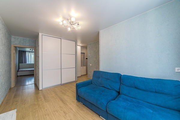 Продам двухкомнатную (2-комн.) квартиру, Циолковского ул, 33, Пенза г