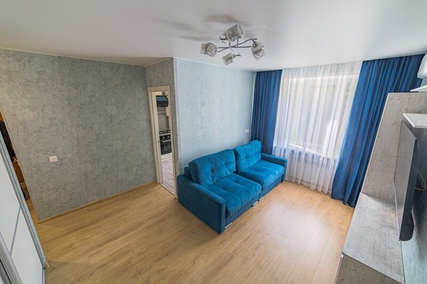Продам двухкомнатную (2-комн.) квартиру, Циолковского ул, 33, Пенза г
